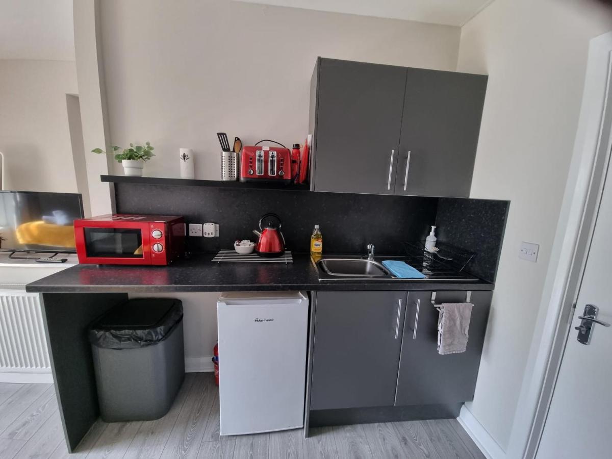 הליפקס Grey Stone Studio Apartments מראה חיצוני תמונה